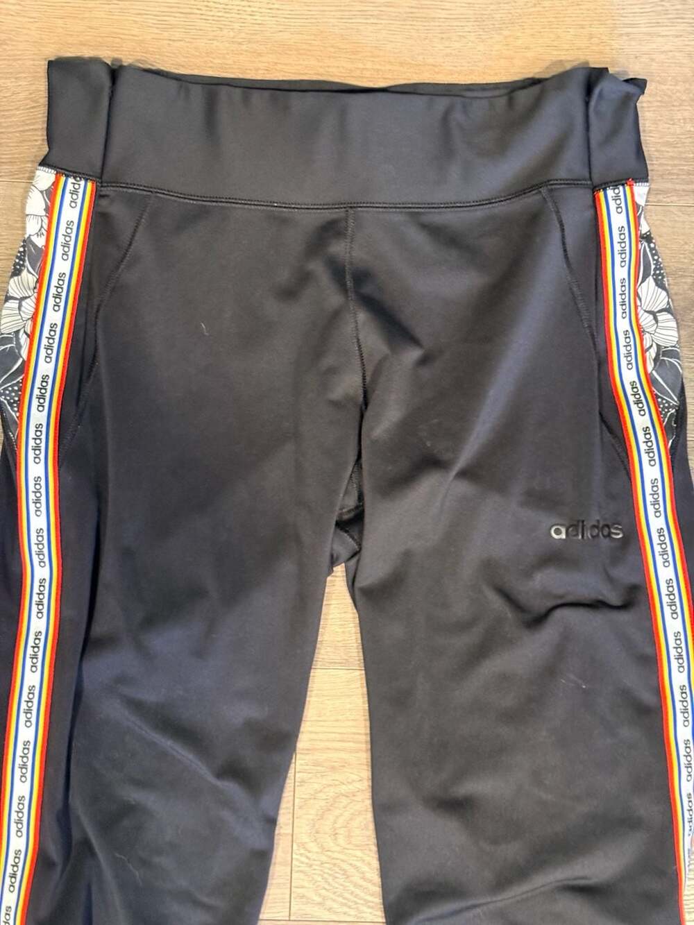 Adidas x The FARM Company Floral Logo Tape Climalite Leggings Size XL - Picture 3 of 12
